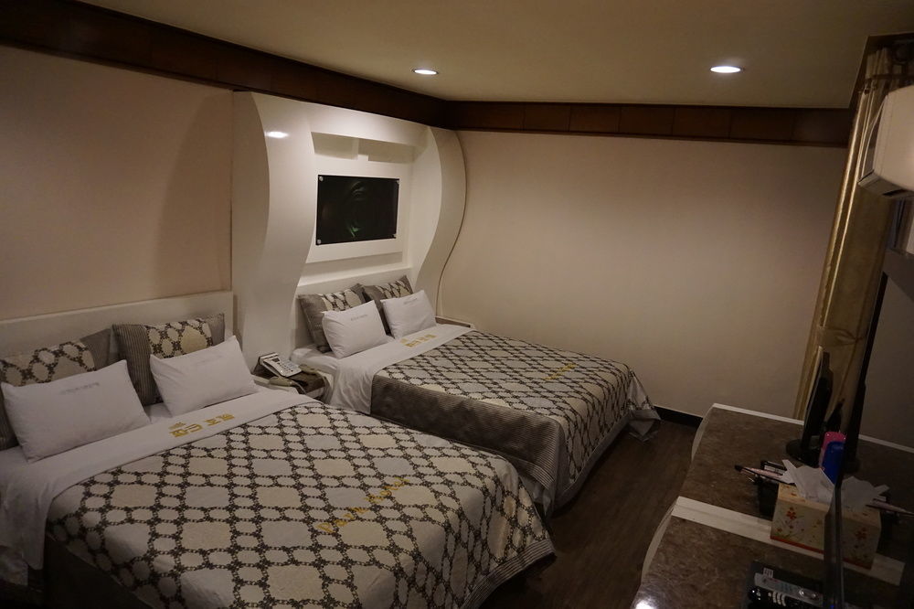 Goodstay Andong Park Hotel Exterior foto